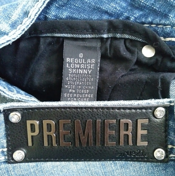 Premiere by Rue21 Embellished Low Rise Skinny Jean - Picture 5 of 8